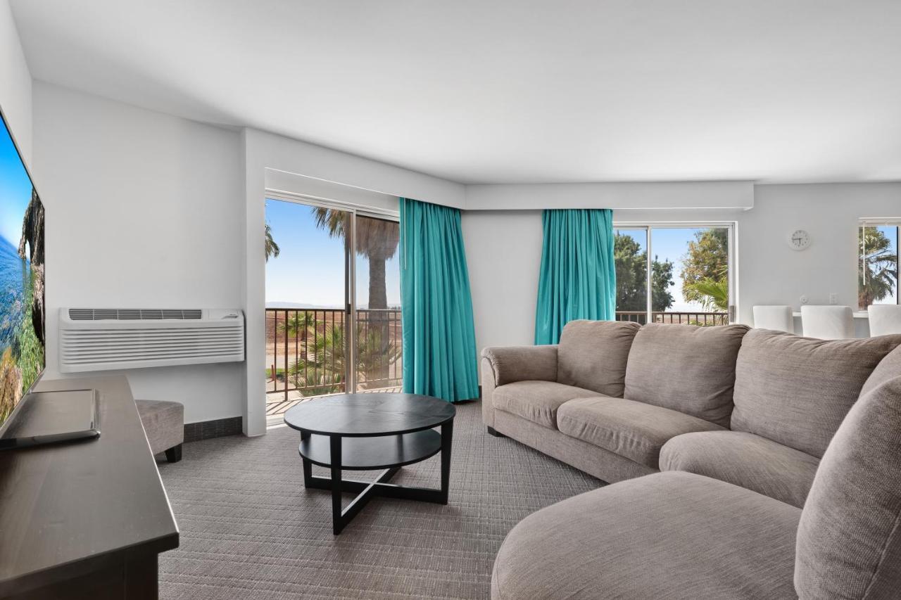 Ramada by Wyndham Holtville Dış mekan fotoğraf