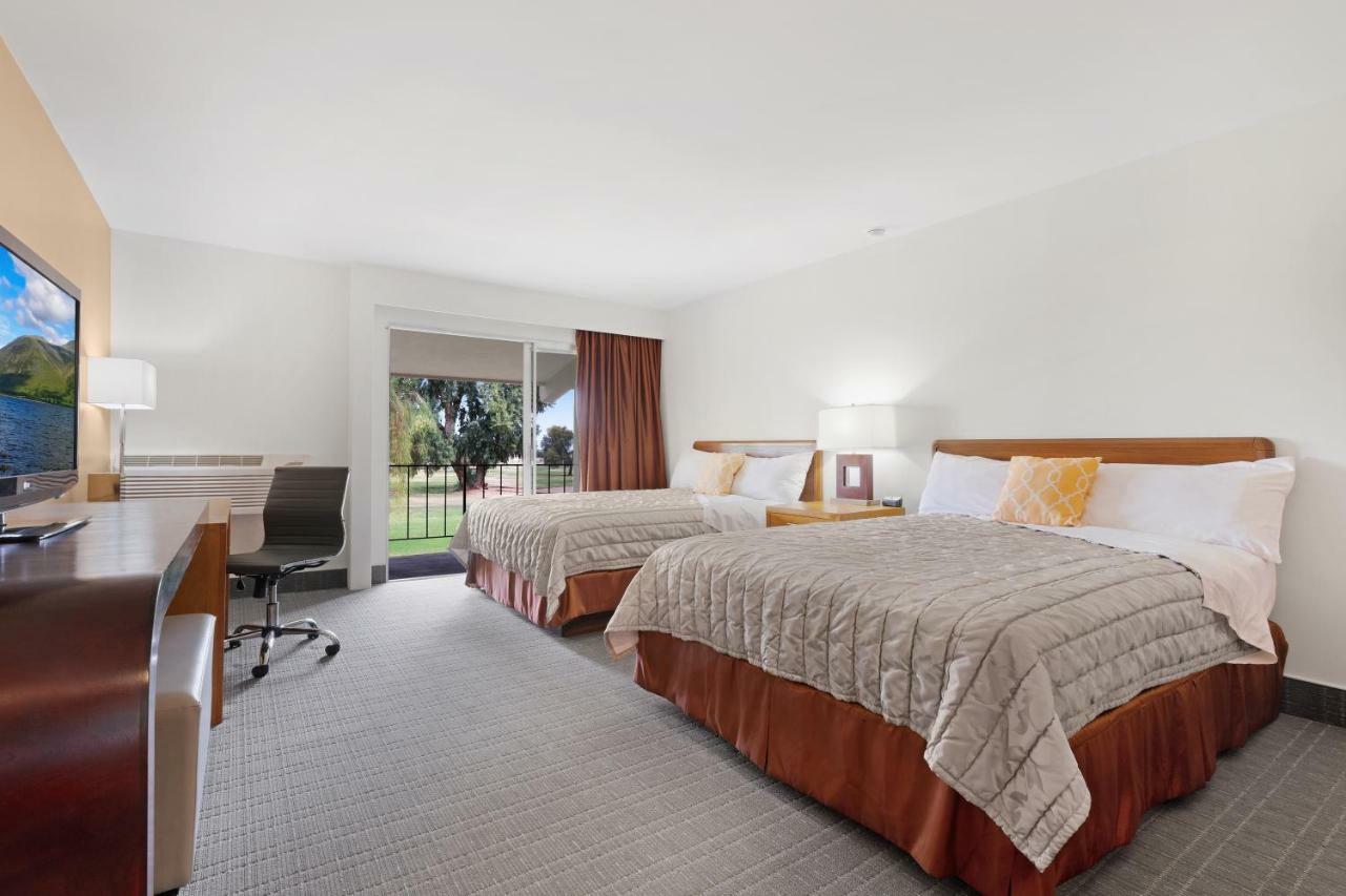 Ramada by Wyndham Holtville Dış mekan fotoğraf